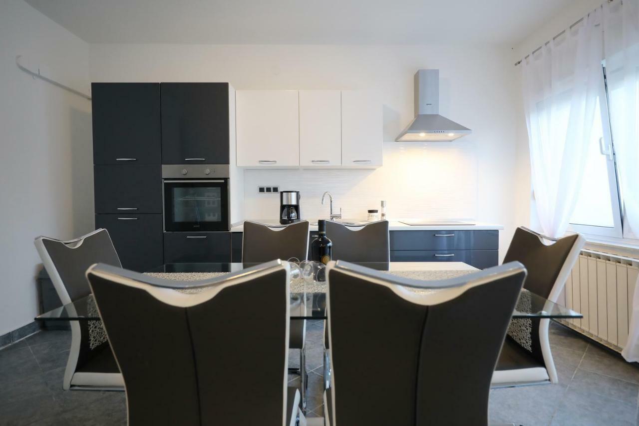 Apartments Zelic Zadar Ngoại thất bức ảnh
